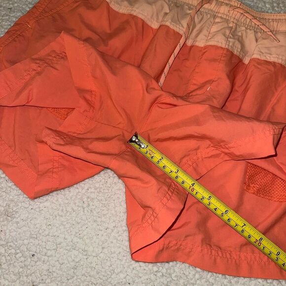 Columbia Lightweight Baggy Hiking Shorts Coral Color Block Large EUC - Picture 5 of 8